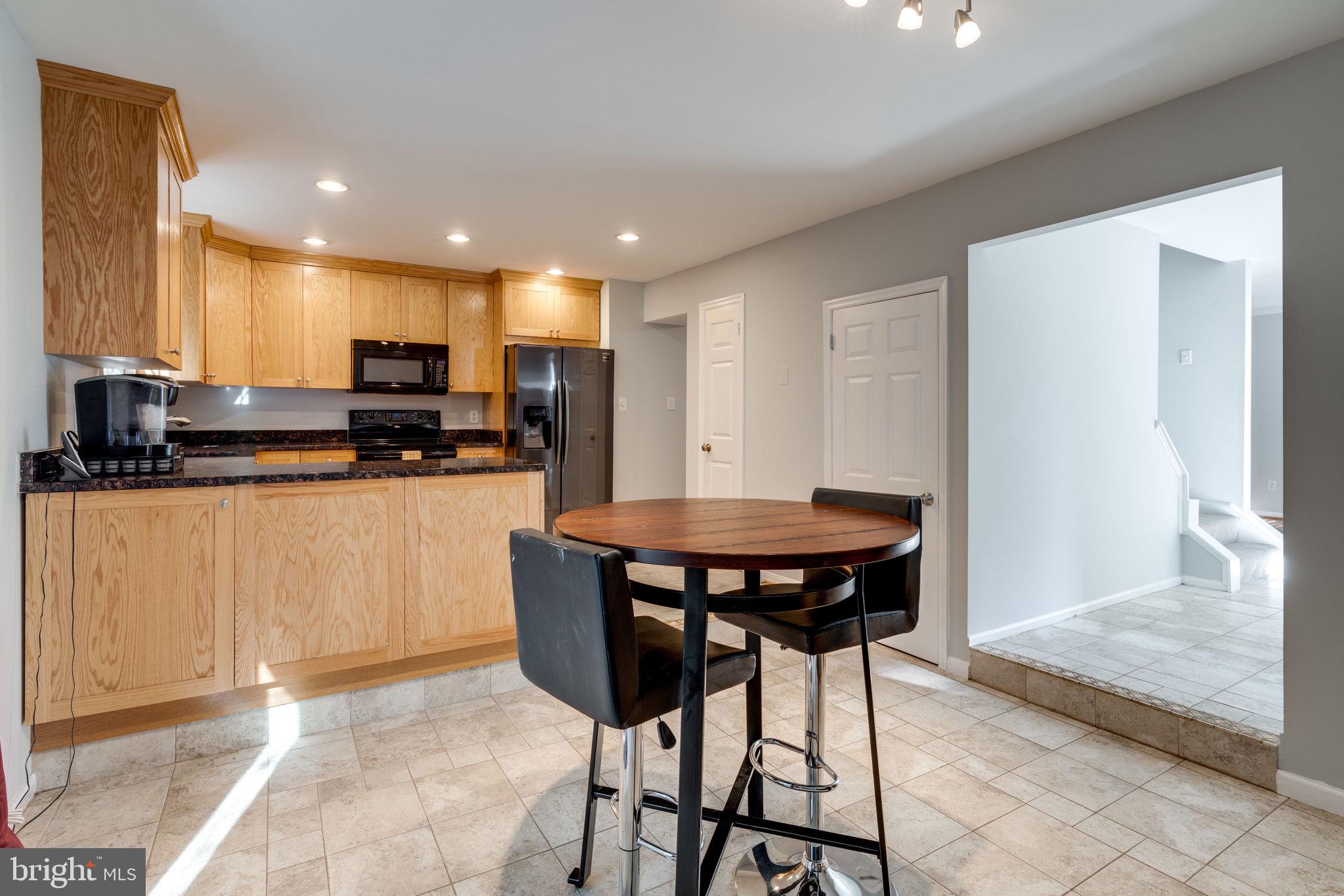 7909 Treeside Court Springfield, VA 22152 - Photo 15 of 35 Gallery Image 15