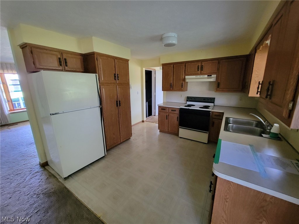 1438 Krumroy Road Akron, OH 44306 - Photo 10 of 17