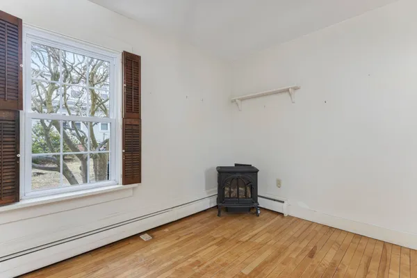 $450,000 | 20 Depot Road, Falmouth, ME 04105