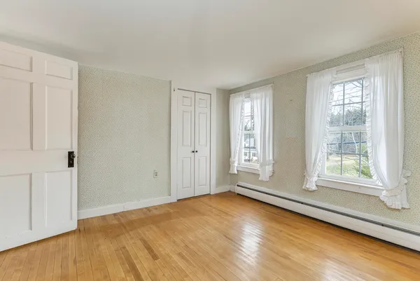 $450,000 | 20 Depot Road, Falmouth, ME 04105