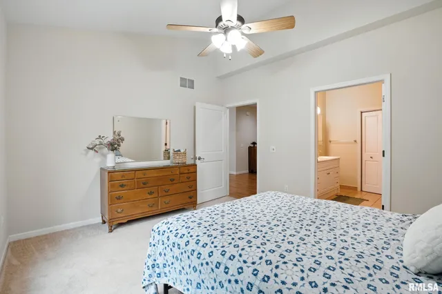 $269,999 | 1013 2nd St Court, Moline, IL 61265