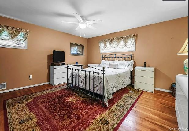 33 Longbow Lane Commack, NY 11725 - Photo 15 of 26