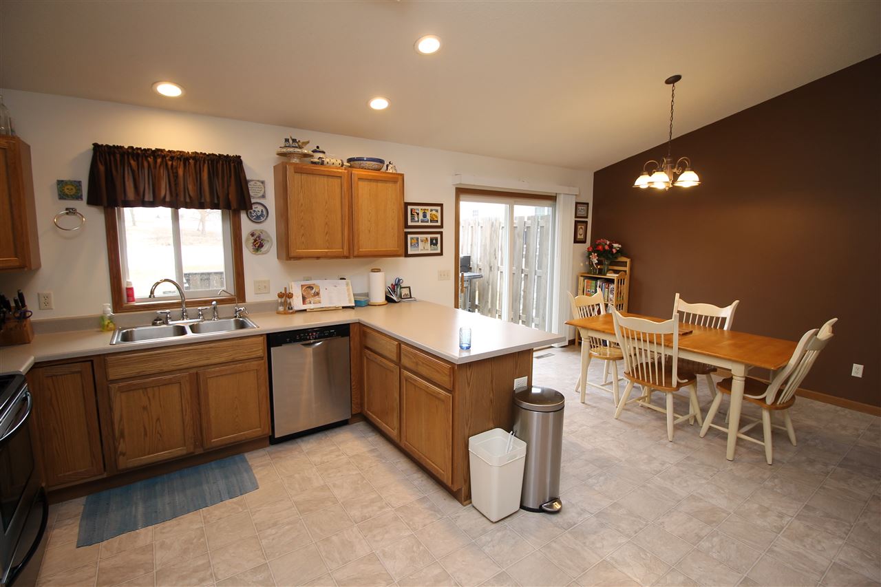 100 Bailey Park Road Williamsburg, IA 52361 - Photo 18 of 24 Gallery Image 18