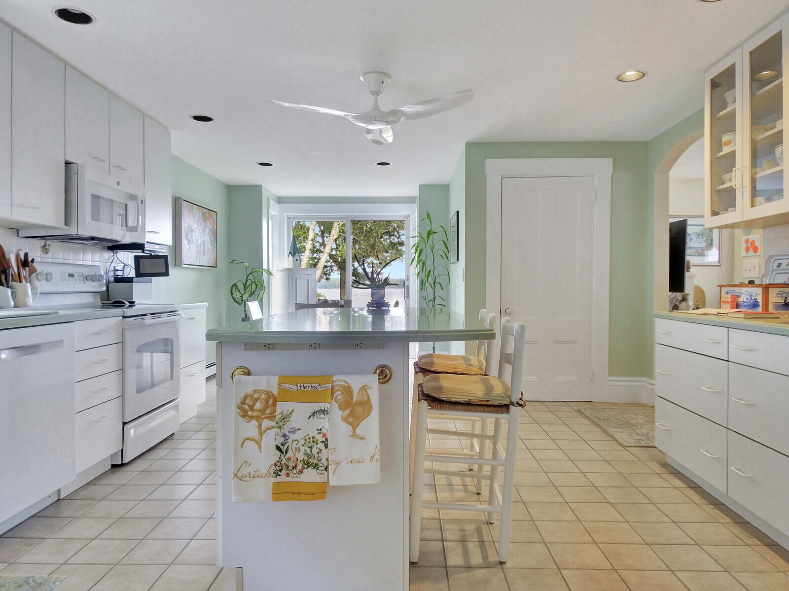 553 Main Street Wayne, ME 04284 - Photo 20 of 49 20