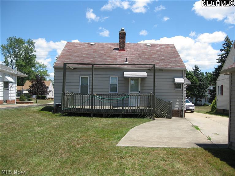 6240 Dunham Road Maple Heights, OH 44137 - Photo 2 of 8