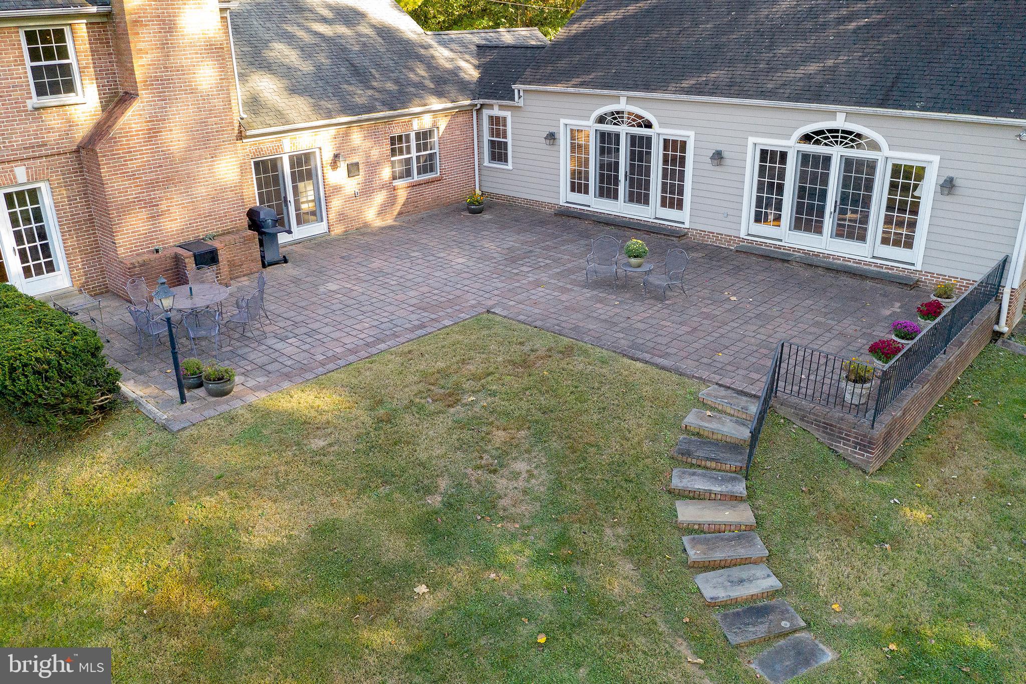 416 Dutton Mill Road Malvern, PA 19355 - Photo 7 of 50