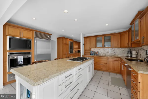 $2,490,000 | 43 Southwood Drive, Cherry Hill, NJ 08003