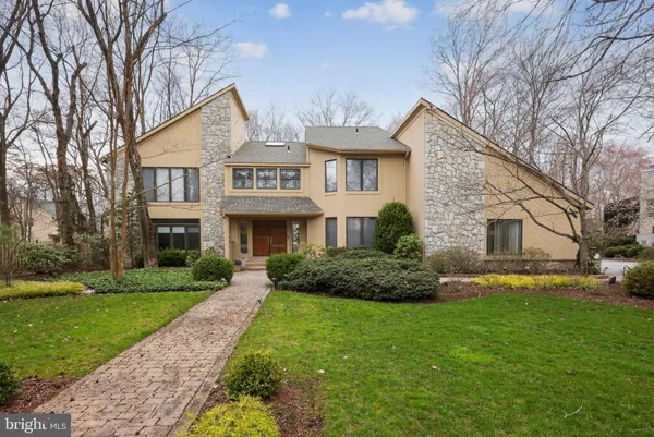 $2,490,000 | 43 Southwood Drive, Cherry Hill, NJ 08003