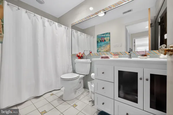 $2,490,000 | 43 Southwood Drive, Cherry Hill, NJ 08003