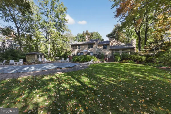 $2,490,000 | 43 Southwood Drive, Cherry Hill, NJ 08003