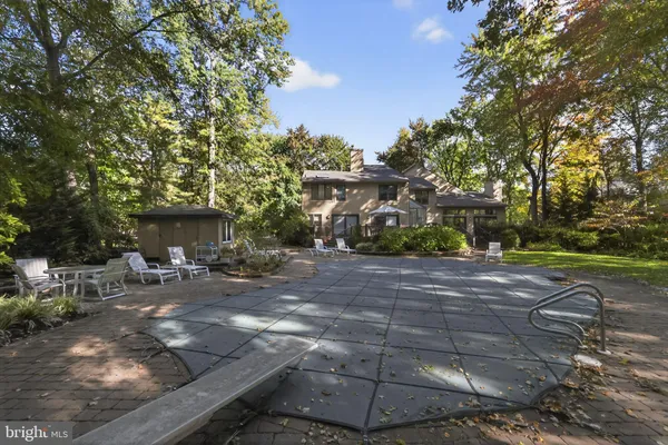 $2,490,000 | 43 Southwood Drive, Cherry Hill, NJ 08003