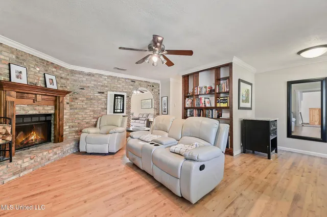 $349,900 | 105 Reynolds Circle, Ocean Springs, MS 39564