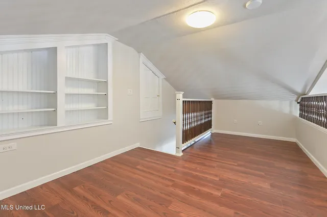 $349,900 | 105 Reynolds Circle, Ocean Springs, MS 39564