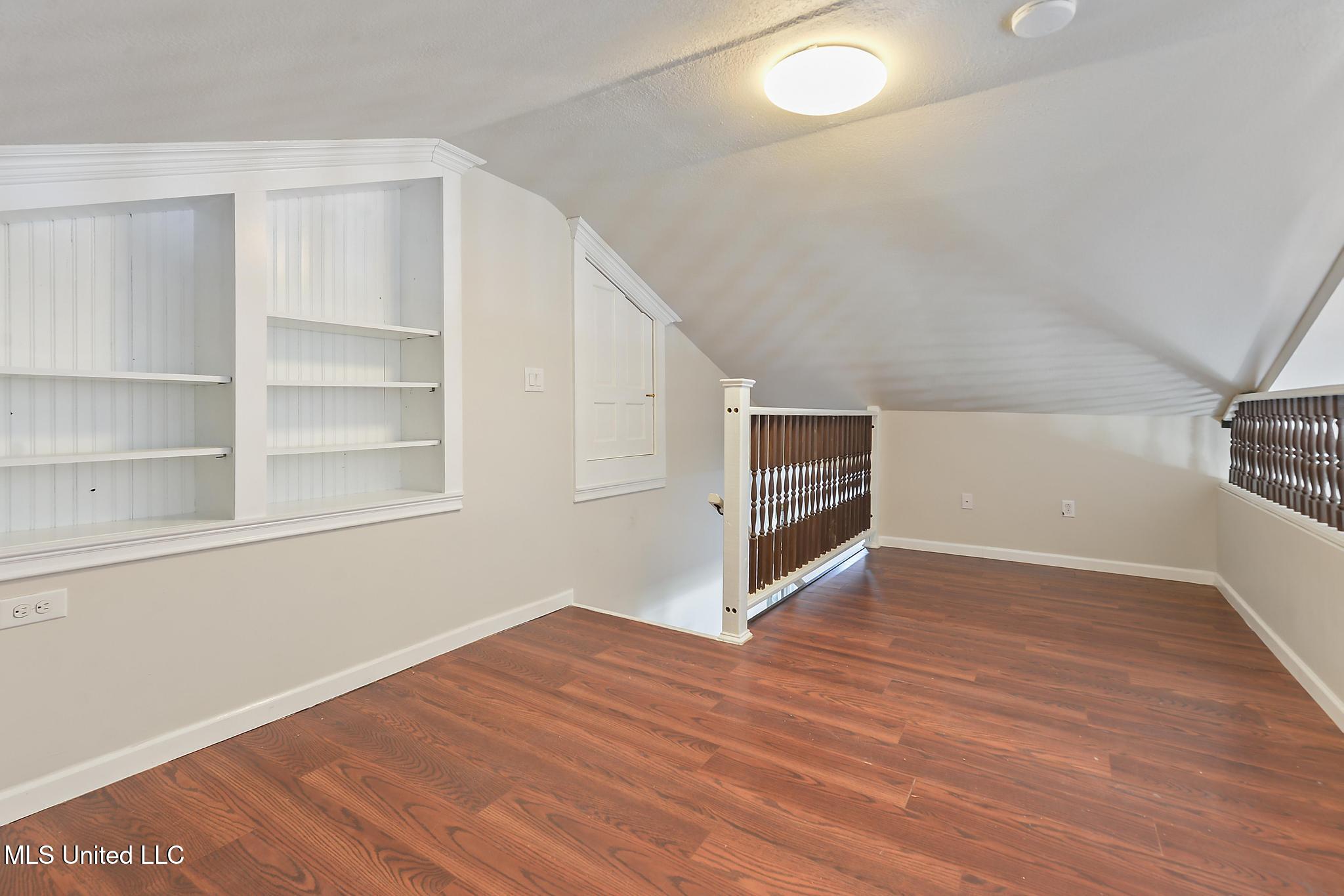 105 Reynolds Circle Ocean Springs, MS 39564 - Photo 15 of 39 025