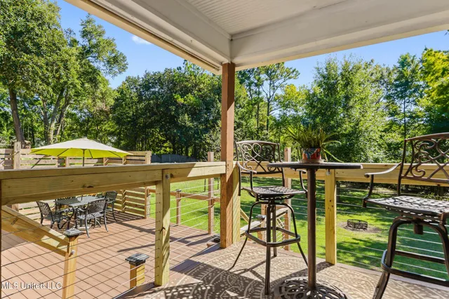 $349,900 | 105 Reynolds Circle, Ocean Springs, MS 39564