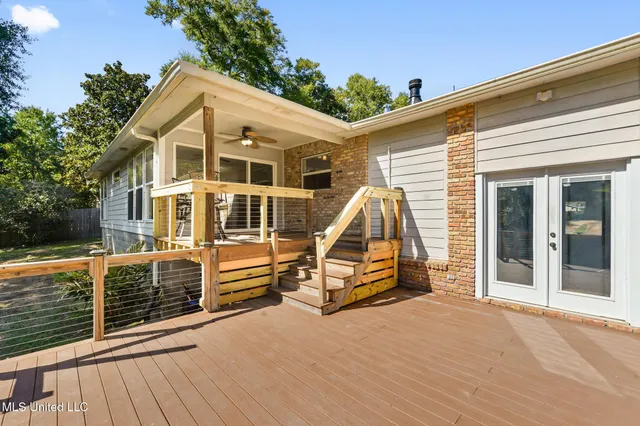 $349,900 | 105 Reynolds Circle, Ocean Springs, MS 39564