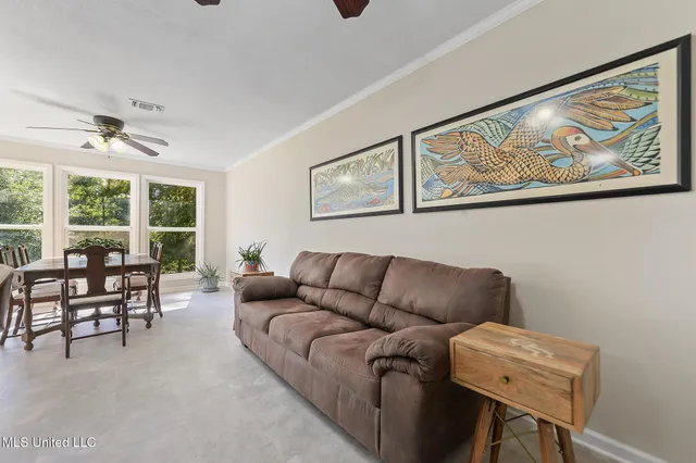 $349,900 | 105 Reynolds Circle, Ocean Springs, MS 39564