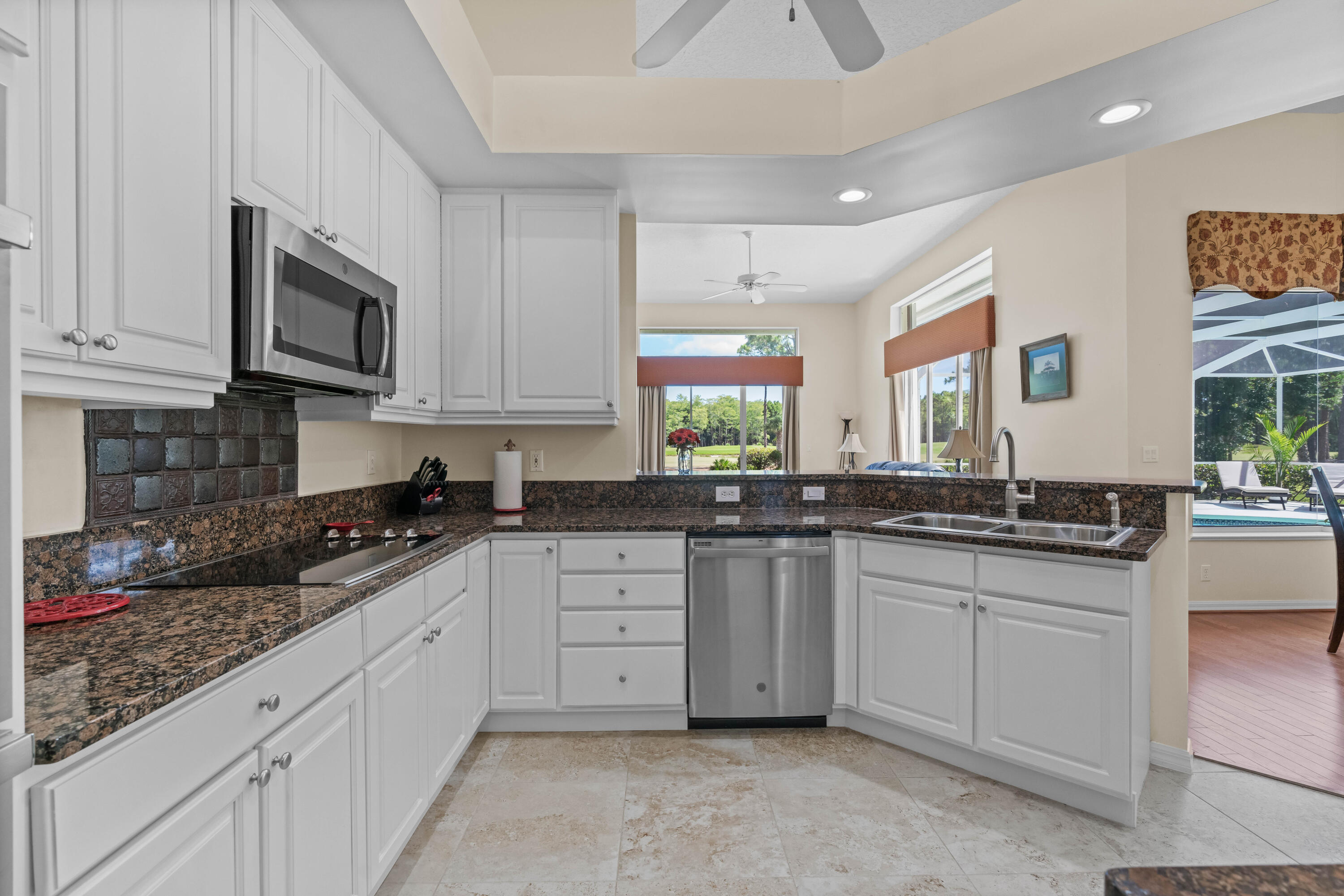 1440 Southeast Colony Way Jupiter, FL 33478 - Photo 23 of 57 Kitchen
