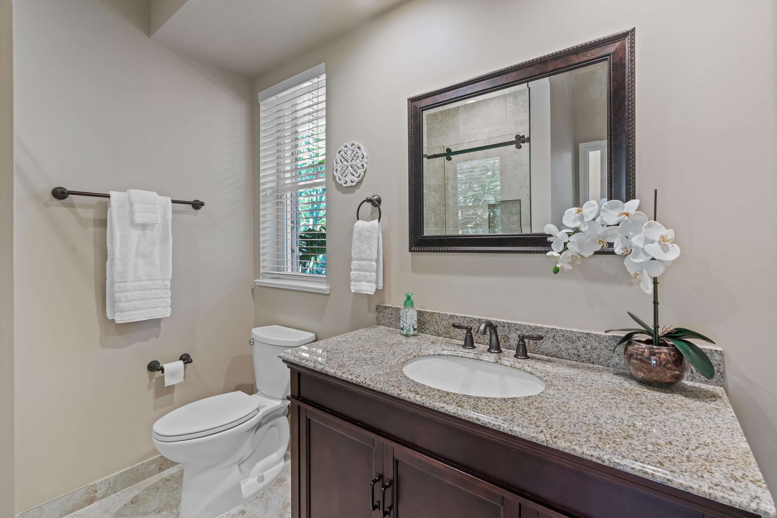 1440 Southeast Colony Way Jupiter, FL 33478 - Photo 40 of 57 2nd Guest Bath