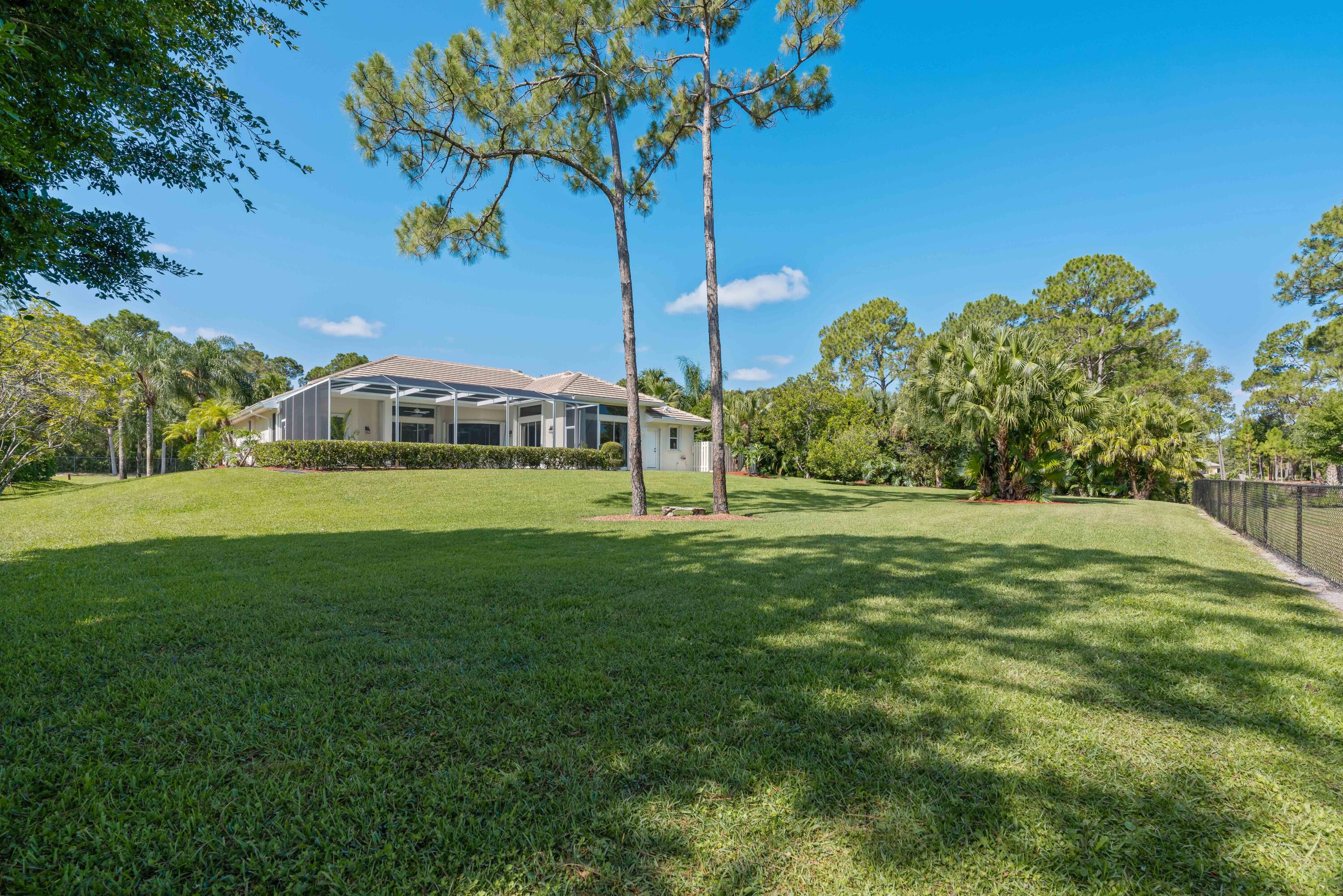 1440 Southeast Colony Way Jupiter, FL 33478 - Photo 42 of 57 Back Yard