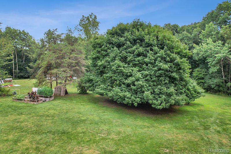 13139 White Lake Road Fenton, MI 48430 - Photo 36 of 40 Gallery Image 36