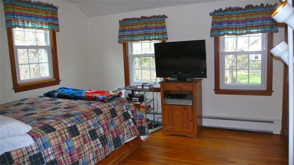 27 Kings Way Scituate, MA 02066 - Photo 12 of 19 Gallery Image 12