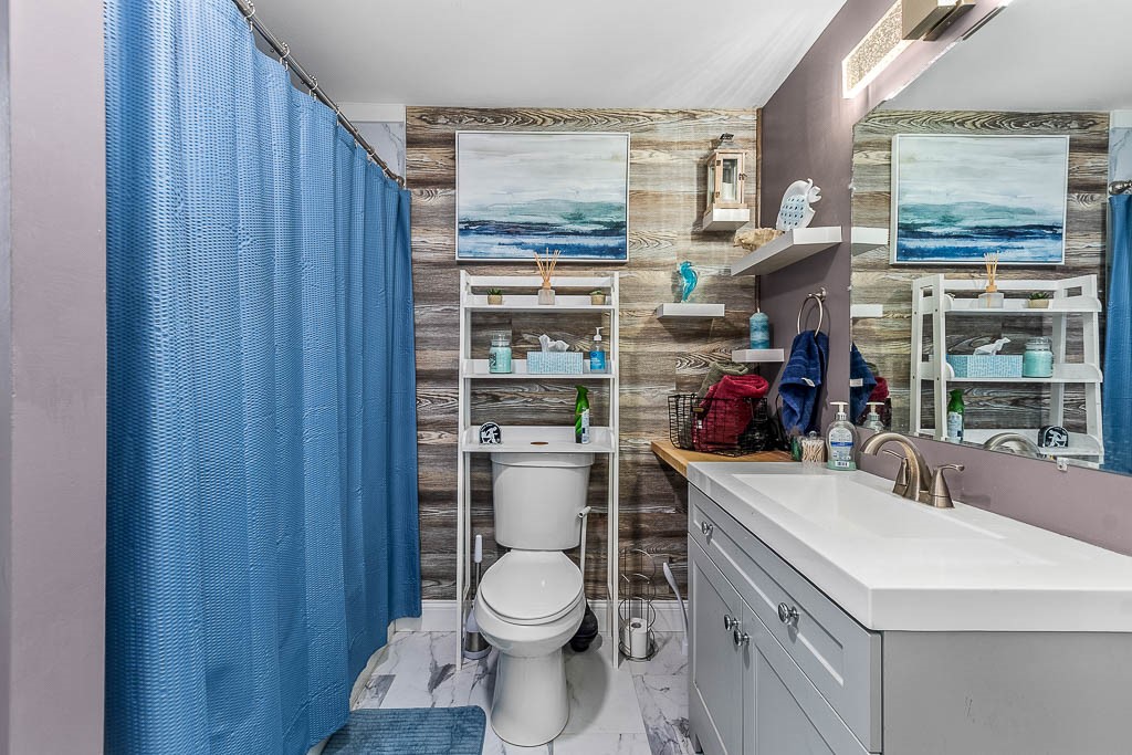 508 Jillson Avenue Woonsocket, RI 02895 - Photo 12 of 39