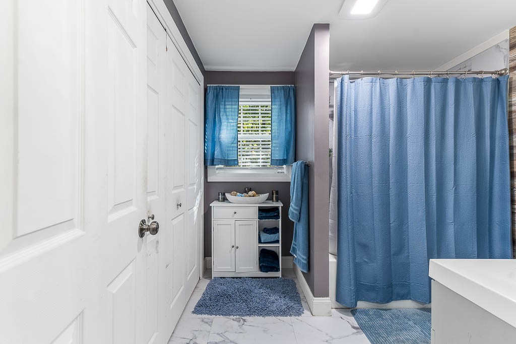 508 Jillson Avenue Woonsocket, RI 02895 - Photo 13 of 39