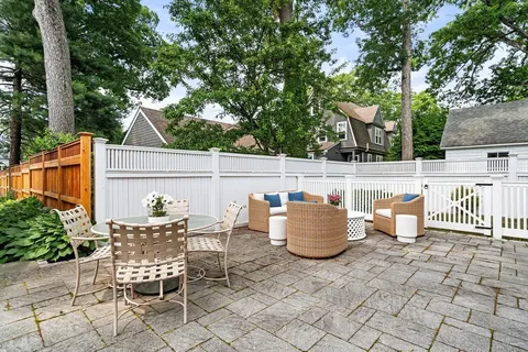 $1,945,000 | 24 Cleveland Road, Needham, MA 02492