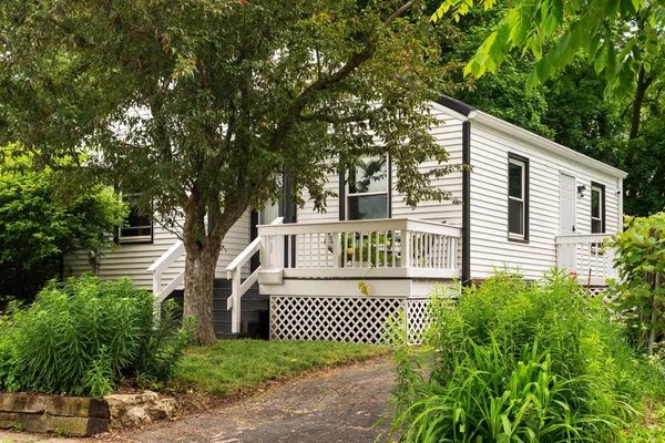 $325,000 | 2933 Sachs Street, Madison, WI 53704