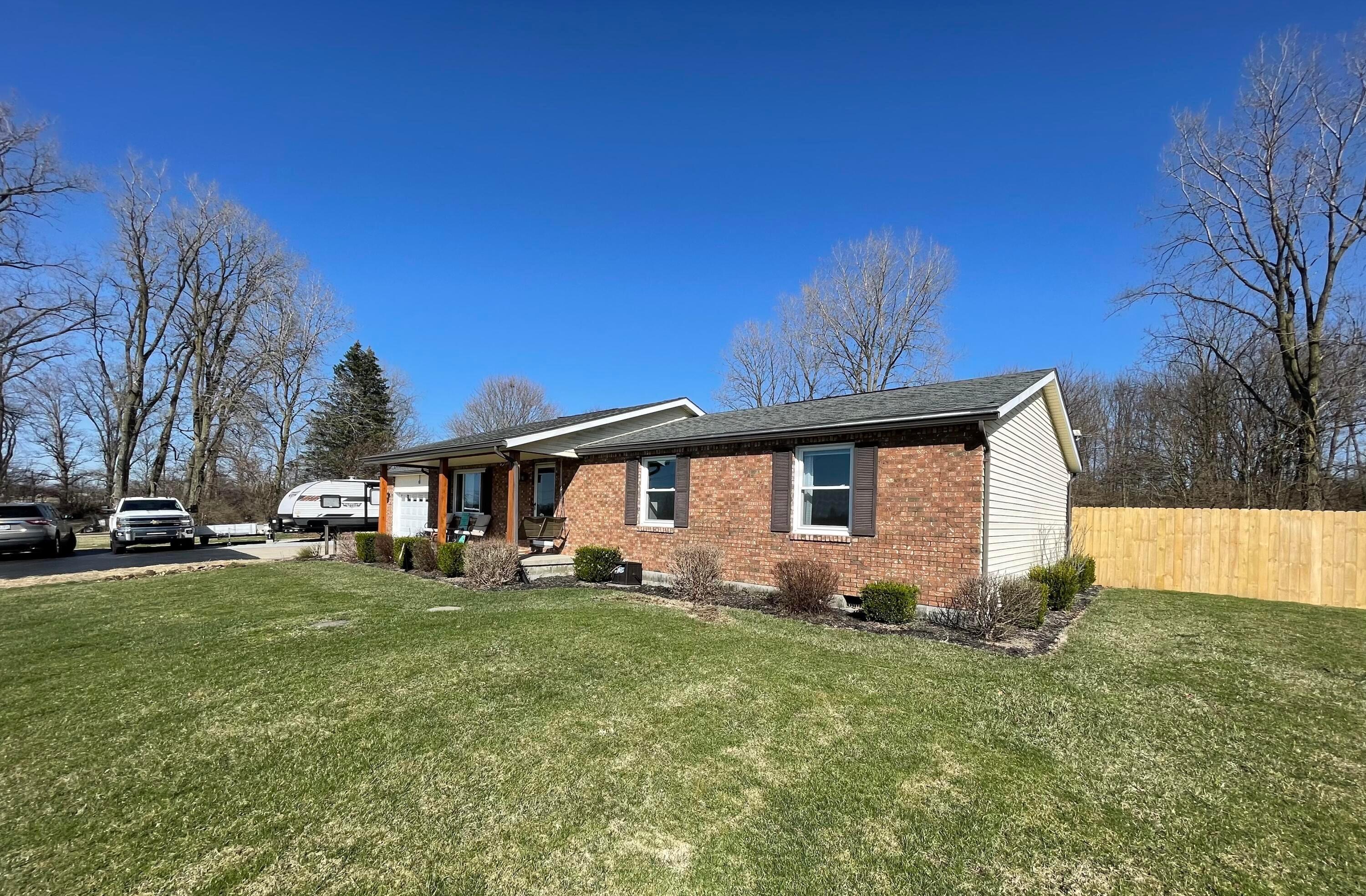 1199 Edinger Road Urbana, OH 43078 - Photo 3 of 37 IMG_1968