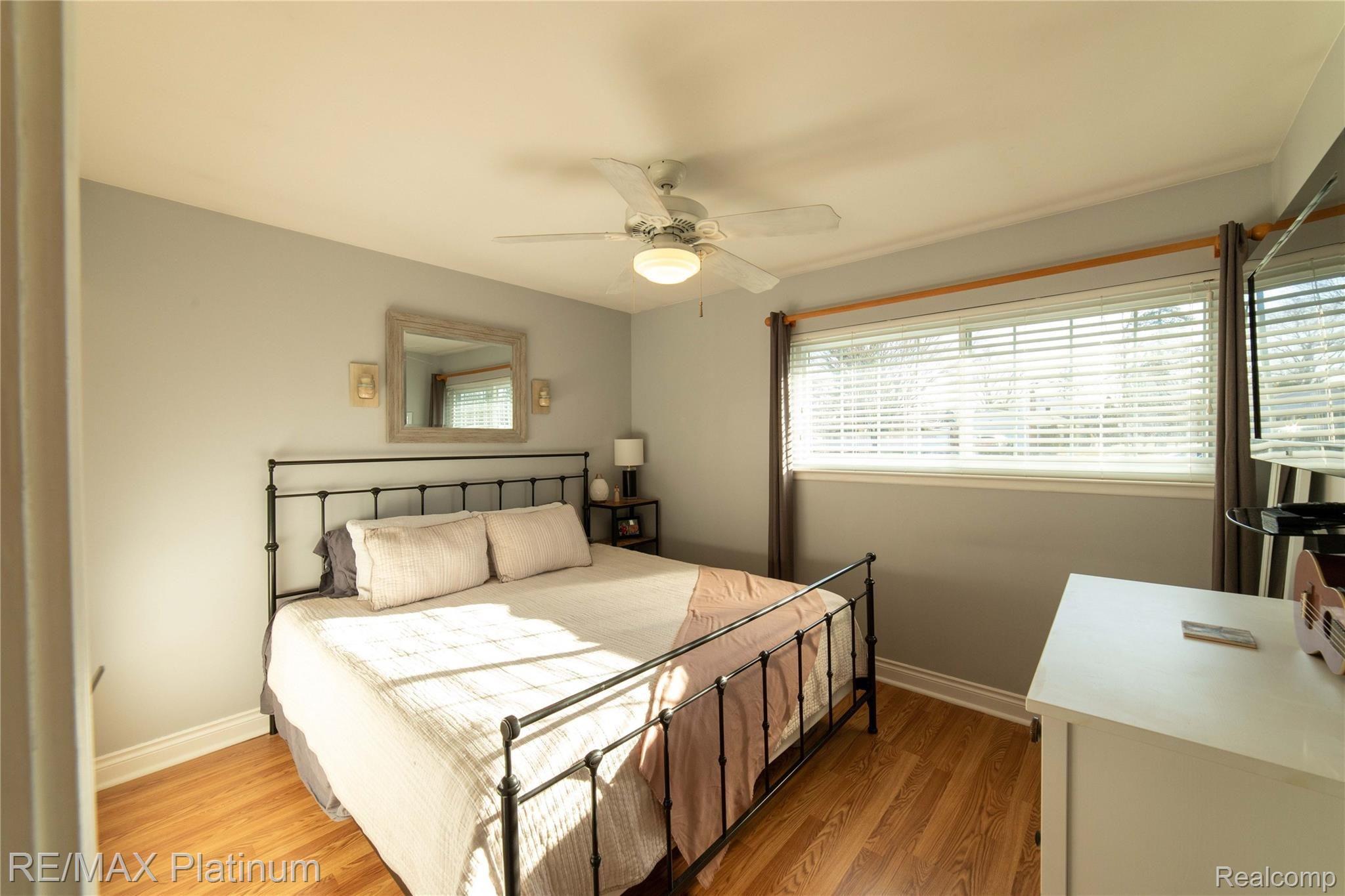 23857 Ripple Creek Novi, MI 48375 - Photo 8 of 28 Good Morning!