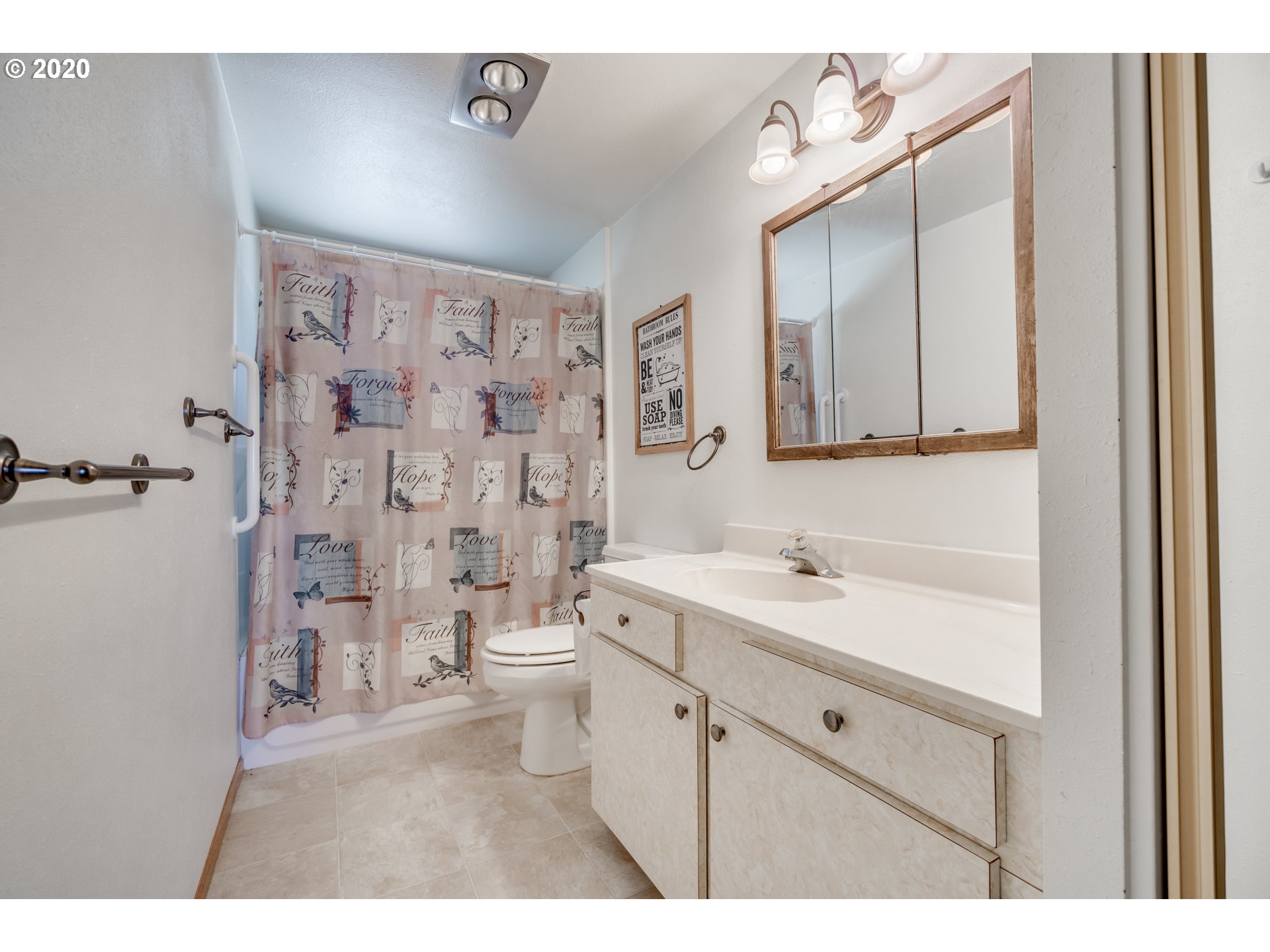 28050 Liberty Road Sweet Home, OR 97386 - Photo 18 of 32 Gallery Image 18