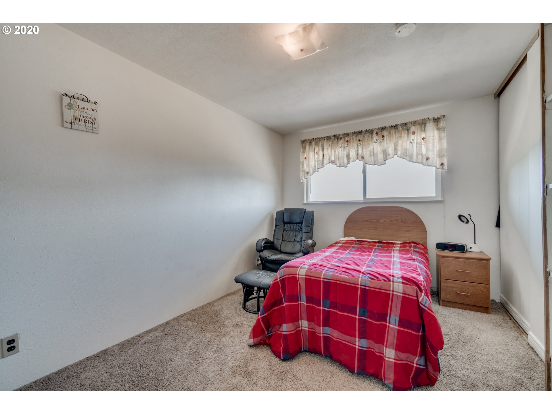 28050 Liberty Road Sweet Home, OR 97386 - Photo 19 of 32 Gallery Image 19