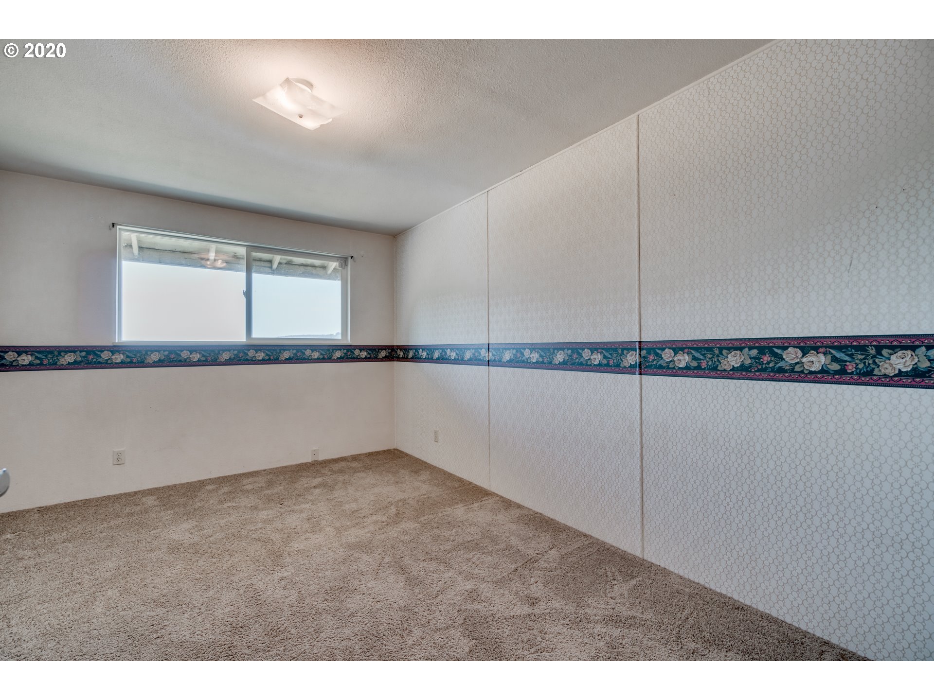 28050 Liberty Road Sweet Home, OR 97386 - Photo 23 of 32 Gallery Image 23