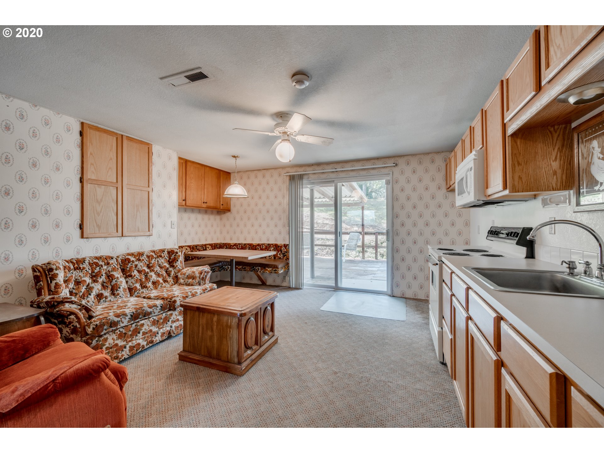 28050 Liberty Road Sweet Home, OR 97386 - Photo 26 of 32 Gallery Image 26