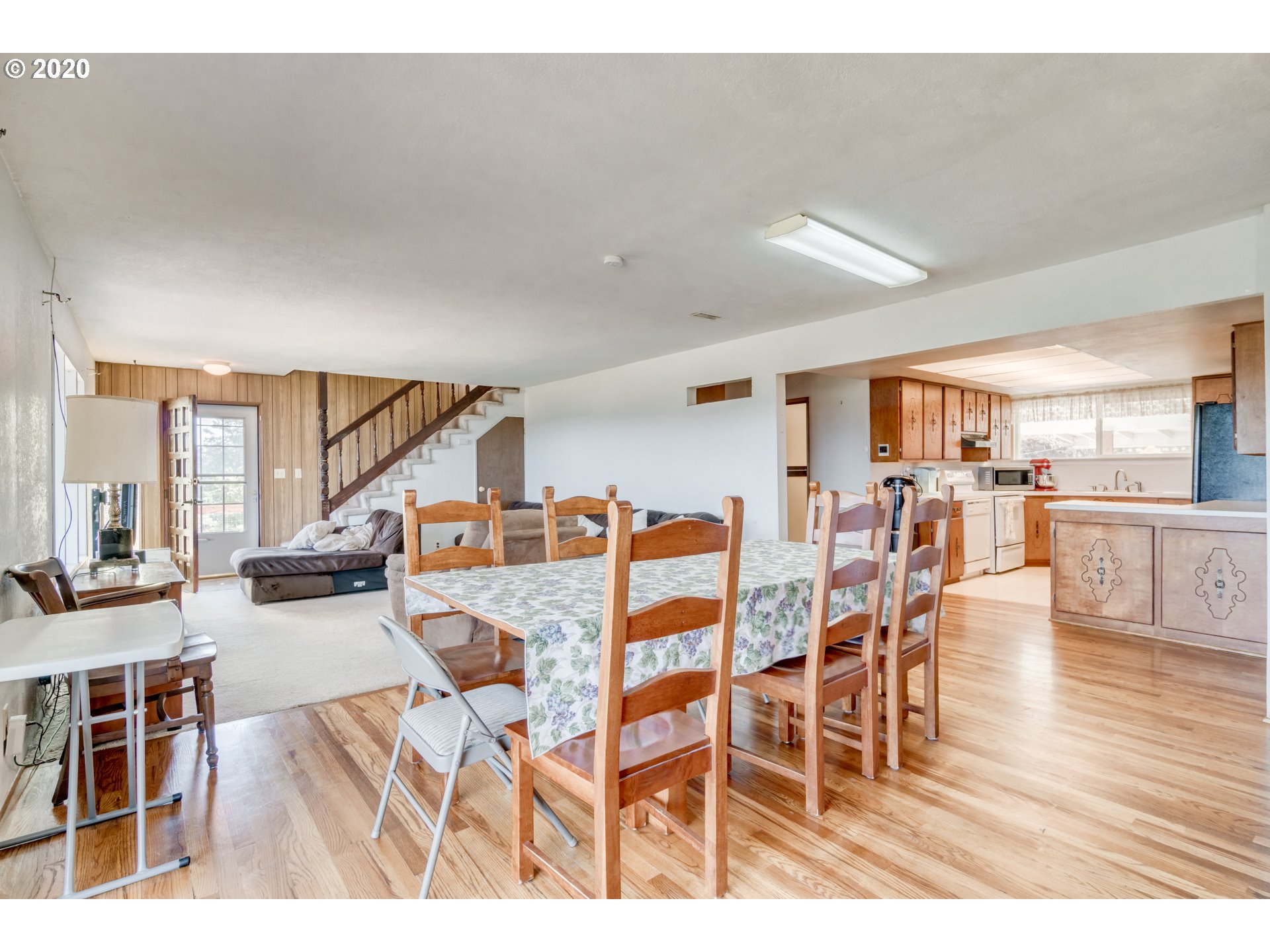 28050 Liberty Road Sweet Home, OR 97386 - Photo 10 of 32 Gallery Image 10
