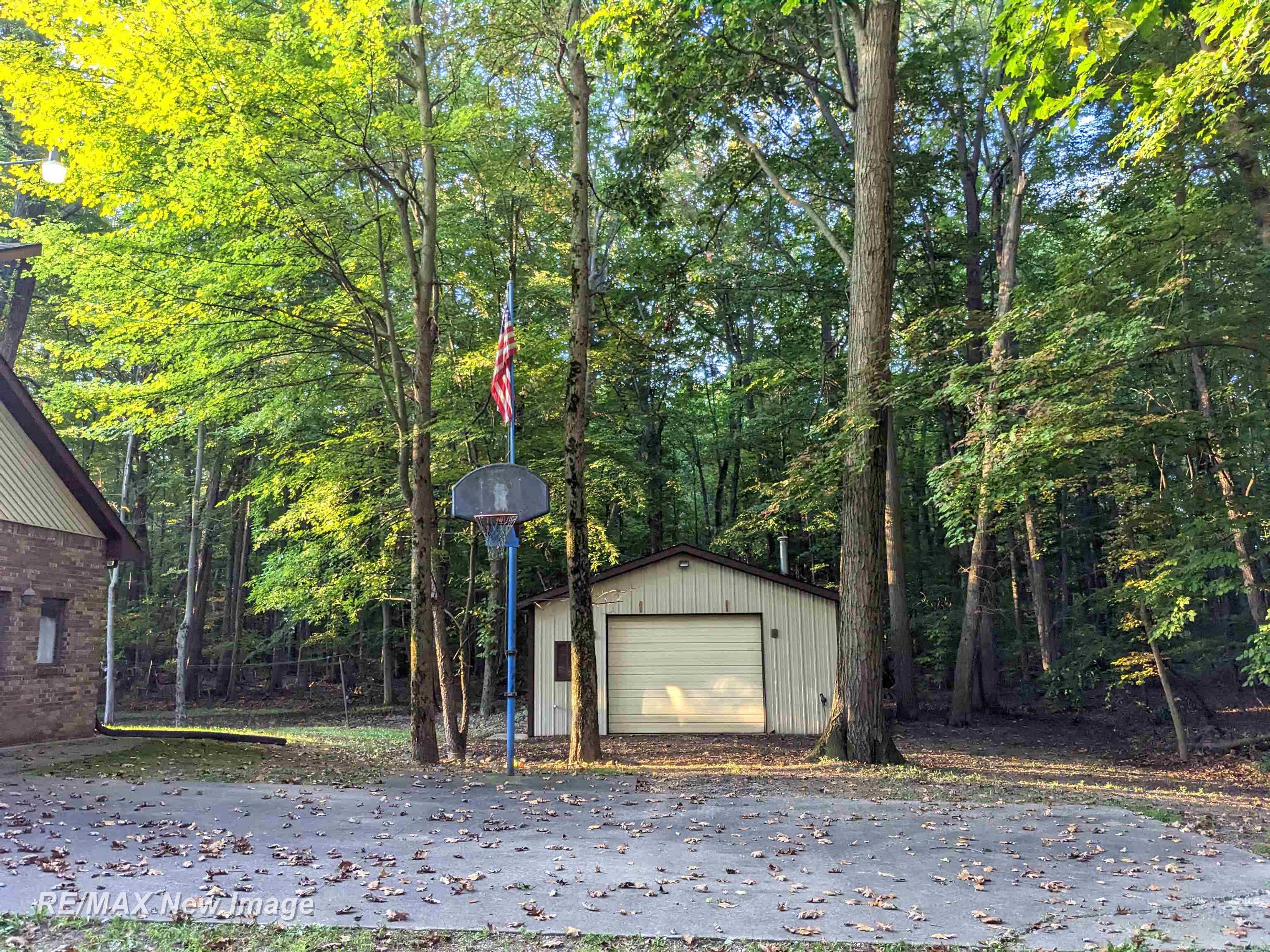 10590 Busch Road Birch Run, MI 48415 - Photo 43 of 50