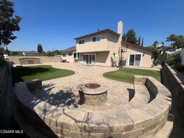 $7,000 | 334 West Avenida De Las Flores, Thousand Oaks, CA 91360