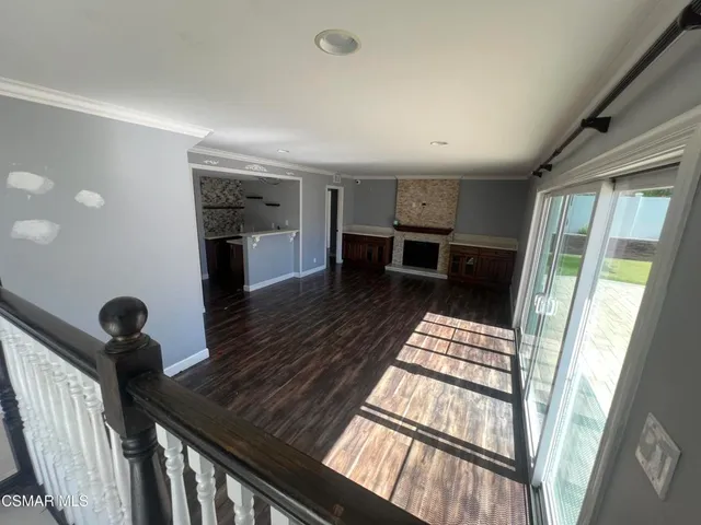 $7,000 | 334 West Avenida De Las Flores, Thousand Oaks, CA 91360