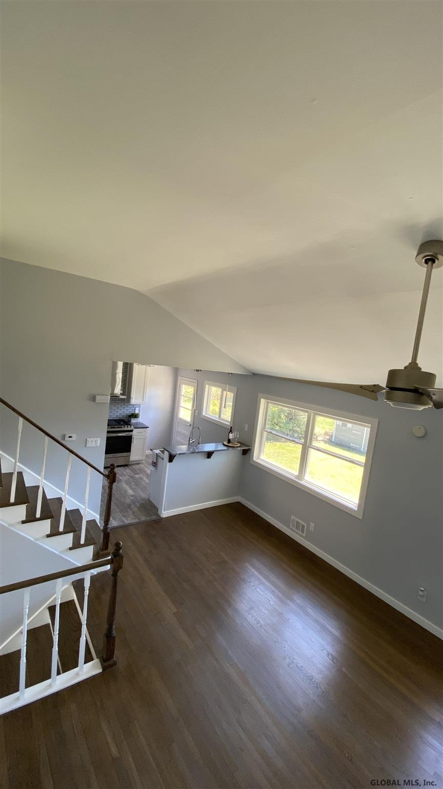 33 Hunting Road Colonie, NY 12205 - Photo 21 of 31 Photo 21