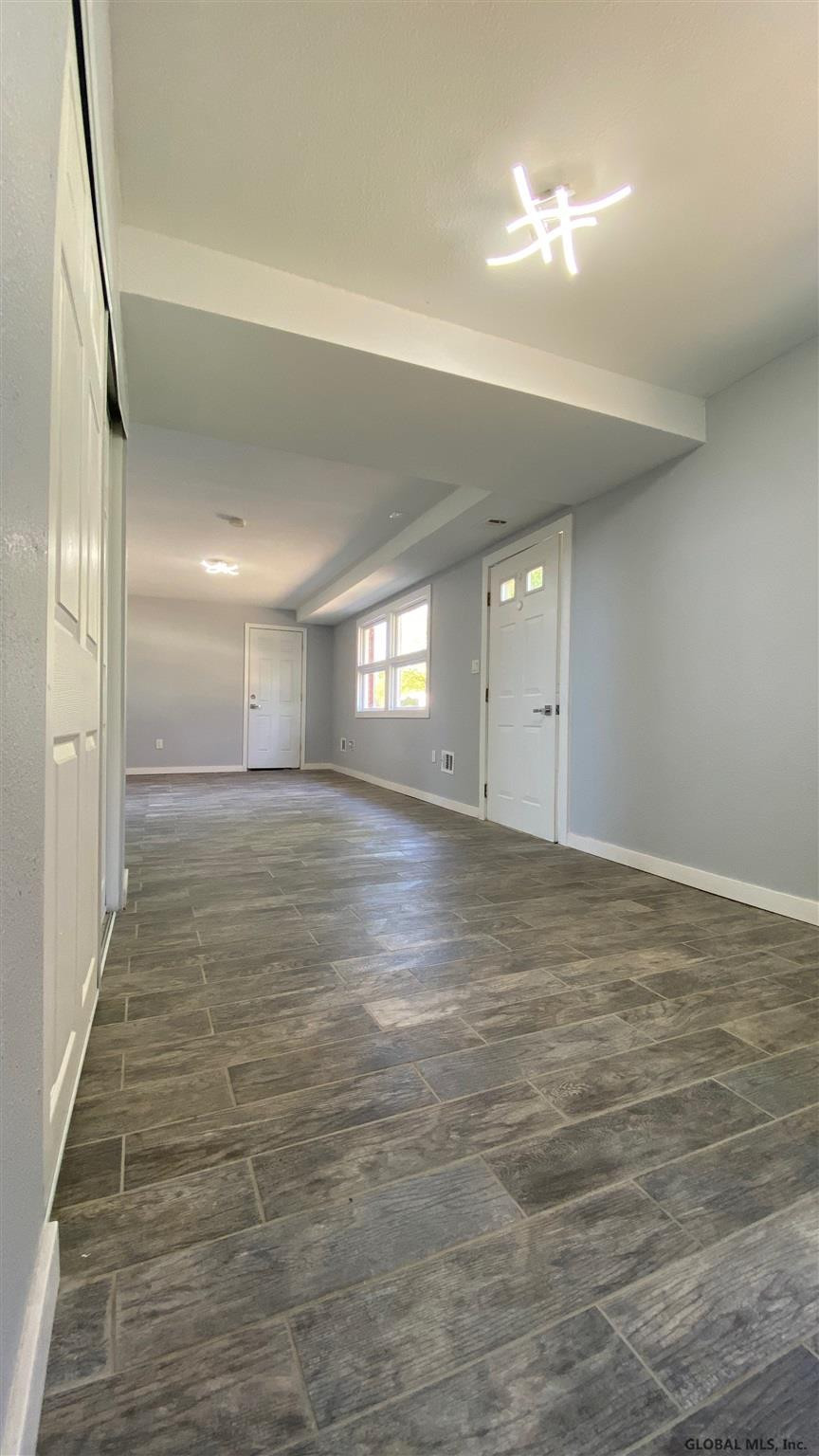 33 Hunting Road Colonie, NY 12205 - Photo 23 of 31 Photo 23