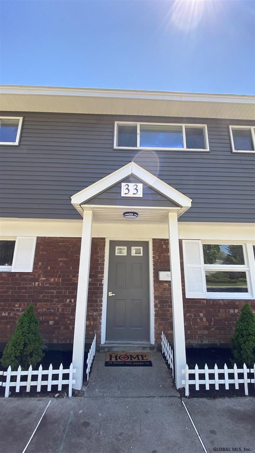 33 Hunting Road Colonie, NY 12205 - Photo 3 of 31 Photo 3