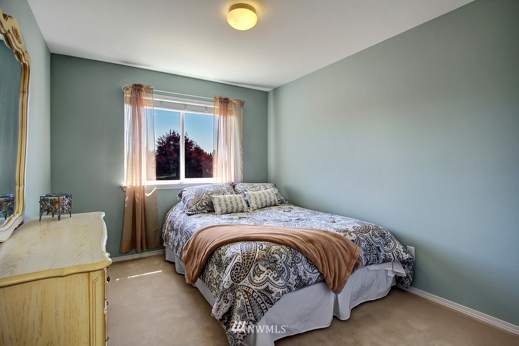 16021 Southeast 136th Street Renton, WA 98059 - Photo 14 of 19 Gallery Image 14