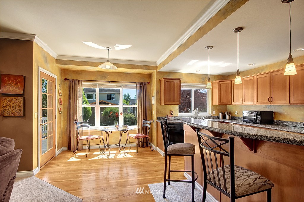 16021 Southeast 136th Street Renton, WA 98059 - Photo 5 of 19 Gallery Image 5