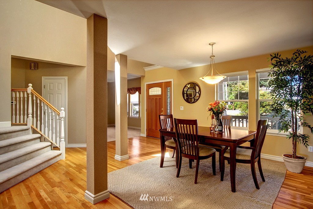 16021 Southeast 136th Street Renton, WA 98059 - Photo 6 of 19 Gallery Image 6