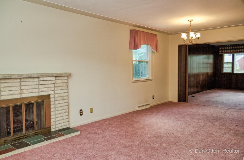 2530 Bedford Road Lansing, MI 48911 - Photo 8 of 46 Living Areas to back of house