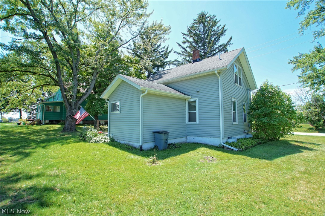 14815 Madison Road Middlefield, OH 44062 - Photo 4 of 20