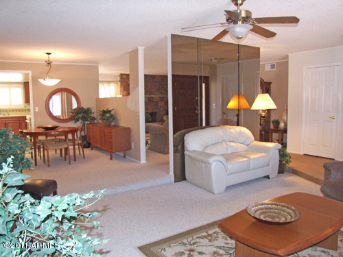4517 East Hearn Road Phoenix, AZ 85032 - Photo 9 of 25 Living Rm/Dining Rm