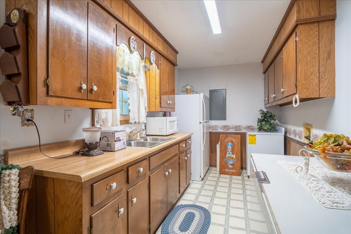 772 West Mink Branch Road Waynesboro, TN 38485 - Photo 14 of 54 Gallery Image 14